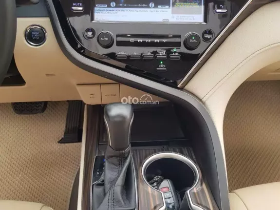 Toyota Camry 2.5Q 2020 - Toyota Camry 2.5Q 2020 - mua bán xe cũ uy tín tại Hà Nội