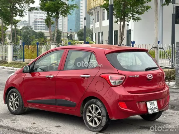 Hyundai Grand i10 1.0 AT 2015 - Hyundai Grand i10 1.0 AT 2015