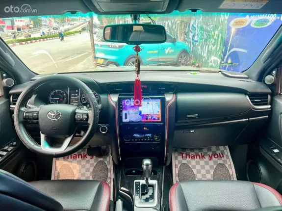 Toyota Fortuner 2.4 AT 4x2 Legender 2022 - Toyota Fortuner 2.4 AT 4x2 Legender 2022 - mua bán xe ô tô cũ uy tín tại Hà Nội
