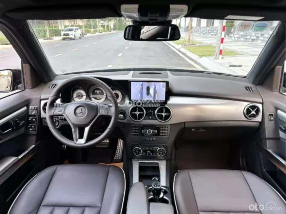 Mercedes-Benz GLK 300 4Matic 2014 - Xe màu đen nội thất nâu, giá tốt