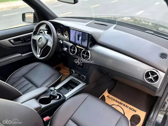 Mercedes-Benz GLK 300 4Matic 2014 - Xe màu đen nội thất nâu, giá tốt