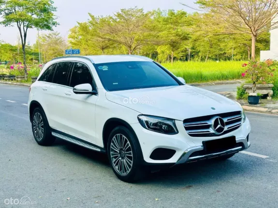 Mercedes-Benz GLC 250 4Matic 2018 - Xe đẹp, bảo dưỡng hãng đầy đủ