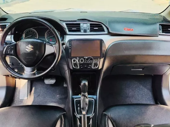 Suzuki Ciaz 1.4 AT 2018 - Xe nhập Thái, màu trắng sang trọng