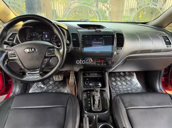 Kia Cerato 1.6 AT Luxury 2017 - Xe như mới