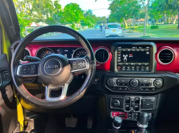 Jeep Wrangler Rubicon 2022 - Xe địa hình siêu chất với gói build 500 triệu