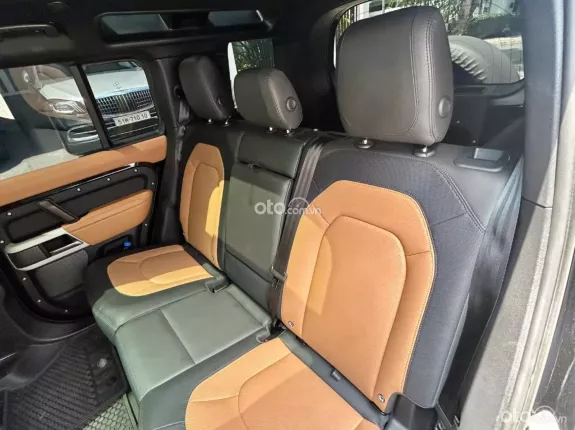 Land Rover Defender 110X 2024 - Tiết kiệm ngay 1tỉ, bank 70%