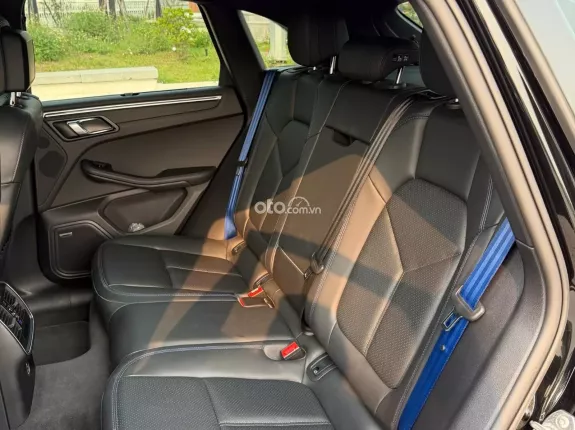 Porsche Macan 2.0 2023 - Tiết kiệm ngay 1tỉ, bank 70%
