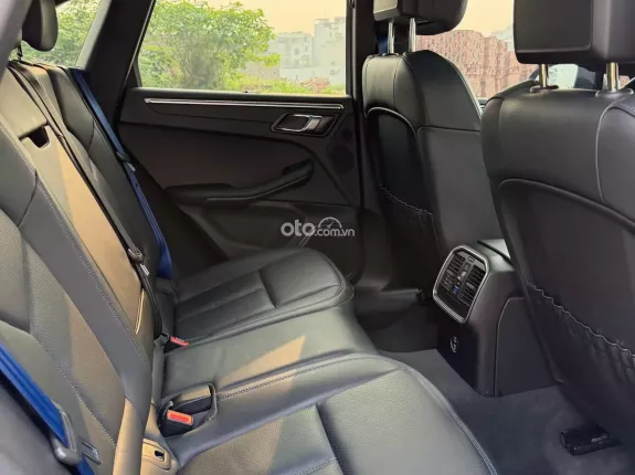 Porsche Macan 2.0 2023 - Tiết kiệm ngay 1tỉ, bank 70%