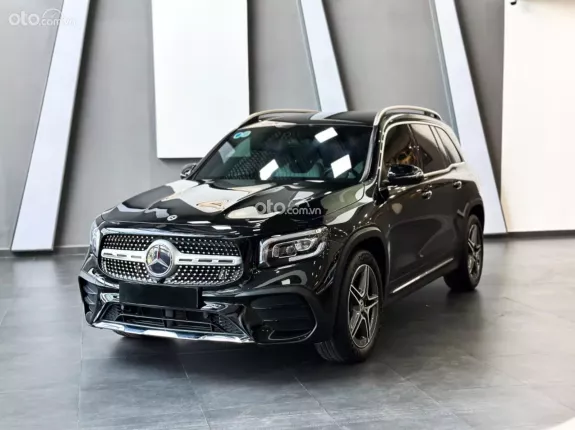Mercedes-Benz GLB 200 AMG 2022 - Mercedes GLB200 AMG Form thể thao, nội thất sang xịn