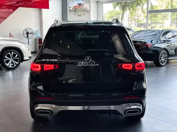 Mercedes-Benz GLB 200 AMG 2022 - Mercedes GLB200 AMG Form thể thao, nội thất sang xịn