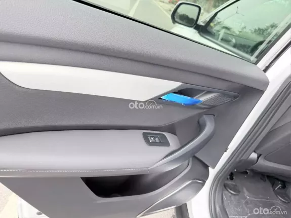 VinFast VF8 Plus 2024 - SUV điện chạy ít km như mới