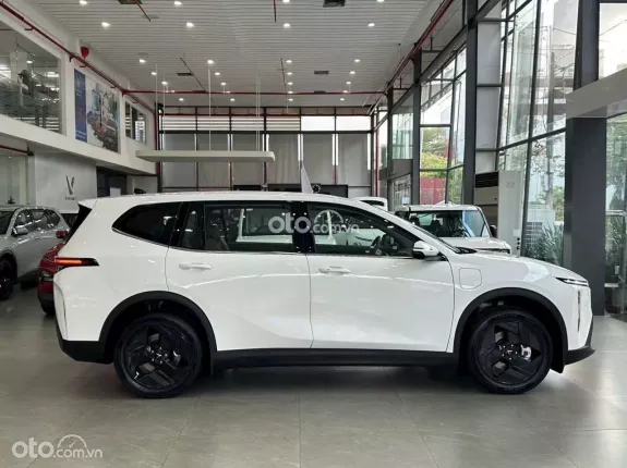 VinFast VF MPV7 2026 - Giảm ngay 147tr trừ thẳng vào giá xe