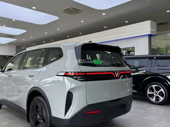 VinFast VF MPV7 2026 - Giảm ngay 147tr trừ thẳng vào giá xe