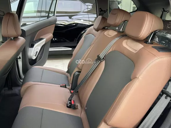 VinFast VF MPV7 2026 - Giảm ngay 147tr trừ thẳng vào giá xe