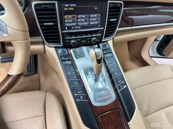 Porsche Panamera 3.6 V6 2011 - Xe đẹp biển Hà Nội