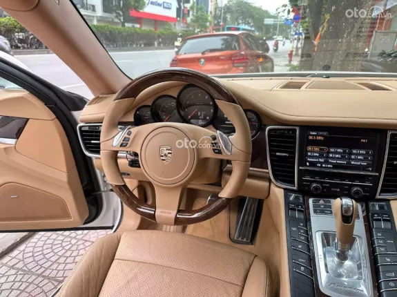 Porsche Panamera 3.6 V6 2011 - Xe đẹp biển Hà Nội