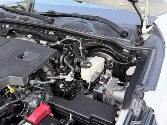 Toyota Fortuner 2.4 AT 4x2 Legender 2021 - Chủ đi giữ gìn, giá tốt thương lượng