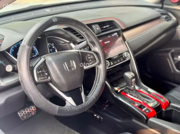 Honda Civic 1.5 L 2018 - Rẻ Đẹp