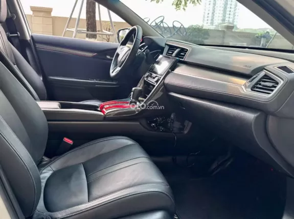 Honda Civic 1.5 L 2018 - Rẻ Đẹp