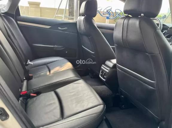 Honda Civic 1.5 L 2018 - Rẻ Đẹp