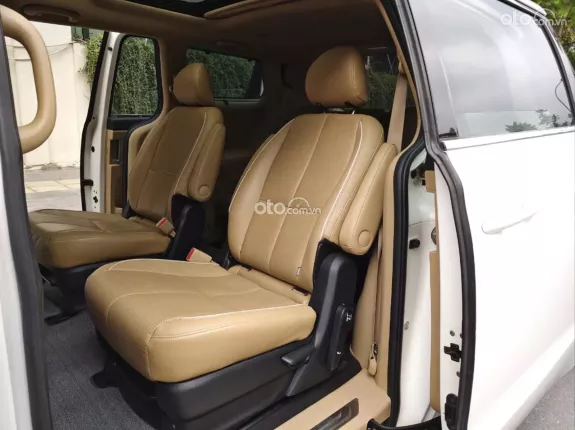 Kia Sedona 2.2 Platinum D 2017 - Đẹp chất