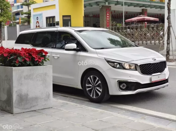 Kia Sedona 2.2 Platinum D 2017 - Đẹp chất