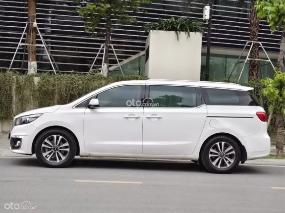 Kia Sedona 2.2 Platinum D 2017 - Đẹp chất