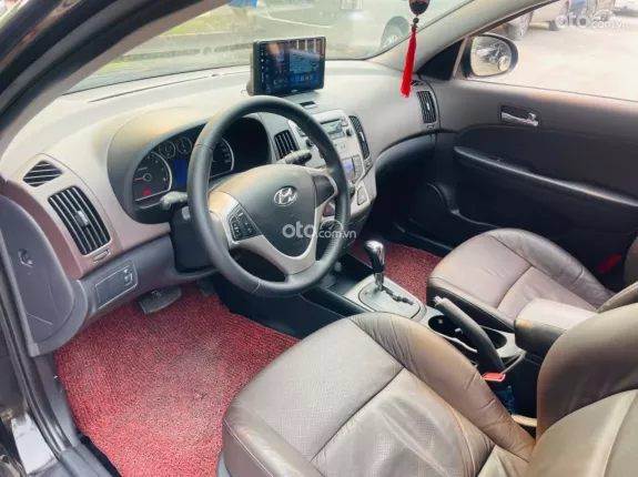 Hyundai i30 CW 1.6 AT 2011 - Nhập khẩu