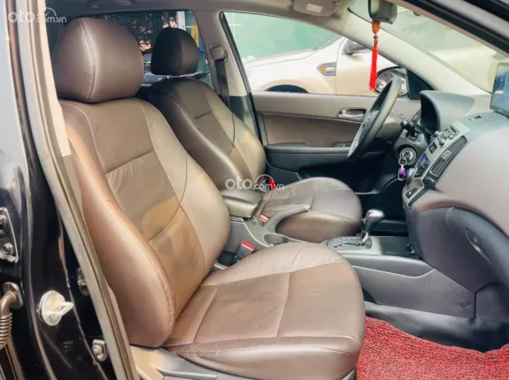 Hyundai i30 CW 1.6 AT 2011 - Nhập khẩu