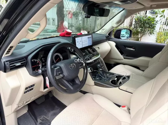 Toyota Land Cruiser VX 4.6 V8 2024 - Toyota Lancruiser LC300 2024