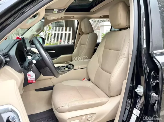 Toyota Land Cruiser VX 4.6 V8 2024 - Toyota Lancruiser LC300 2024
