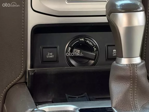 Toyota Land Cruiser Prado VX 2018 - Cam kết chất lượng, check test thoải mái