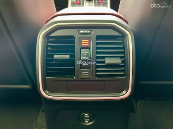 Porsche Macan 2.0 2023 - Xe lướt chất lượng như mới