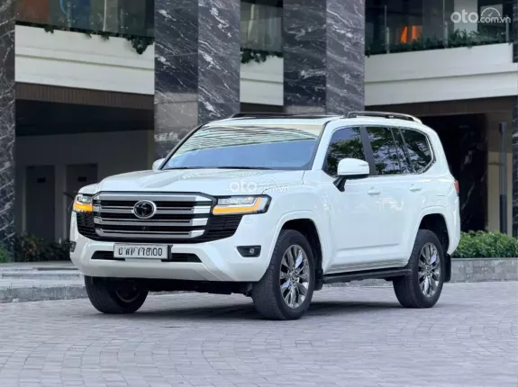 Toyota Land Cruiser V6 3.5L TURBO 2023 - Xe cực đẹp, nội thất kem