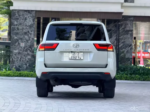 Toyota Land Cruiser V6 3.5L TURBO 2023 - Xe cực đẹp, nội thất kem