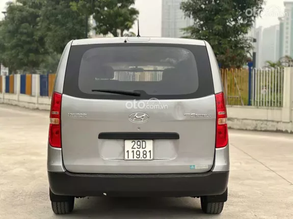 Hyundai Grand Starex 2.5 MT 2017 - Hyundai Grand Starex 2017 Van 2.5 máy dầu, số sàn cực chất!
