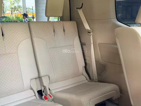 Toyota Land Cruiser V6 3.5L TURBO 2023 - Xe màu trắng nội thất kem