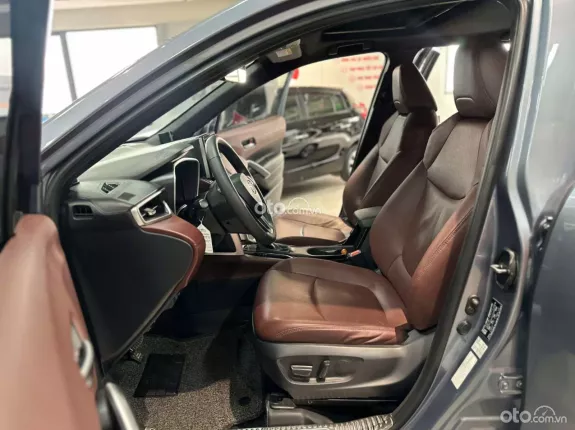 Toyota Corolla Cross 1.8 V  2023 - Xe siêu lướt, cực đẹp