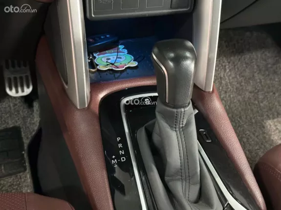 Toyota Corolla Cross 1.8 V  2023 - Xe siêu lướt, cực đẹp