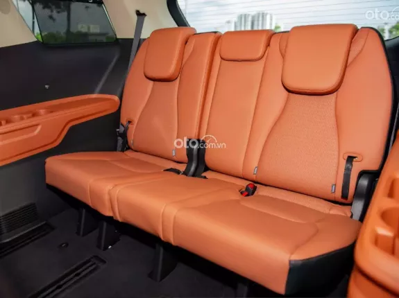 Kia Carnival 2.2D Signature 2022 - Kia Carnival 2.2D Signature 2022