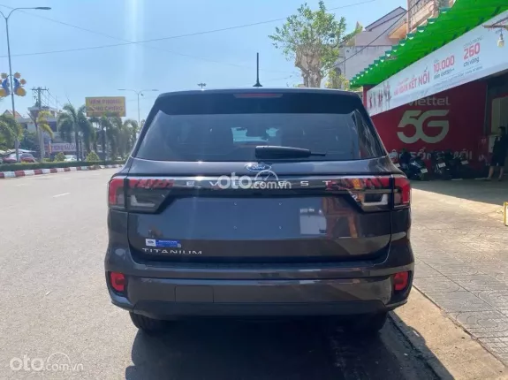 Ford Everest Titanium 2.0 AT 4x2 2024 - Mới quá