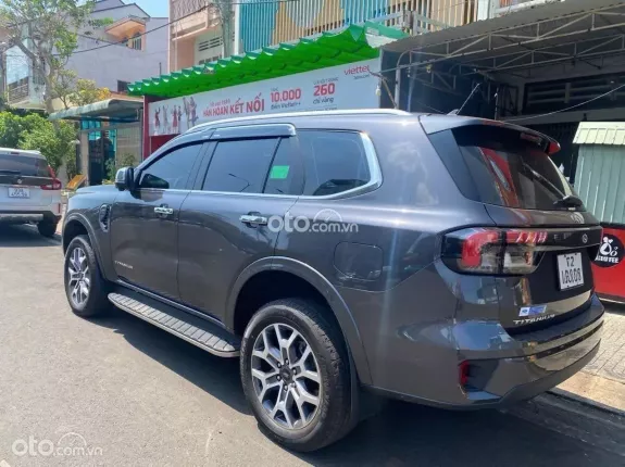 Ford Everest Titanium 2.0 AT 4x2 2024 - Mới quá