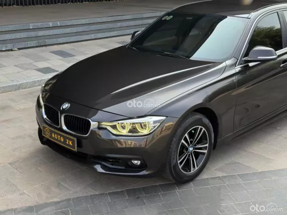 BMW 320i 2016 - LCI máy B48 màu Nâu/Kem xe zin cứng 99% rất đẹp