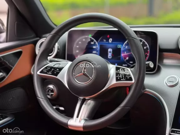 Mercedes-Benz C200 Avantgarde 2023 - C200 Avantgarde 2023 V1