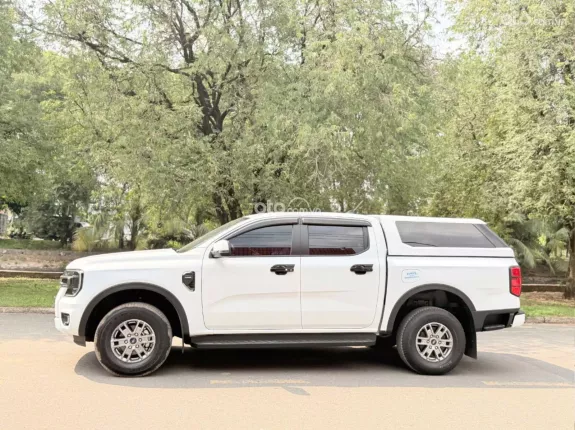 Ford Ranger XLS 2.0L 4x2 AT 2024 - BÁN TẢI 5 CHỖ SỐ TỰ ĐỘNG_CHỞ HÀNG HÓA_XE CHÍNH HÃNG