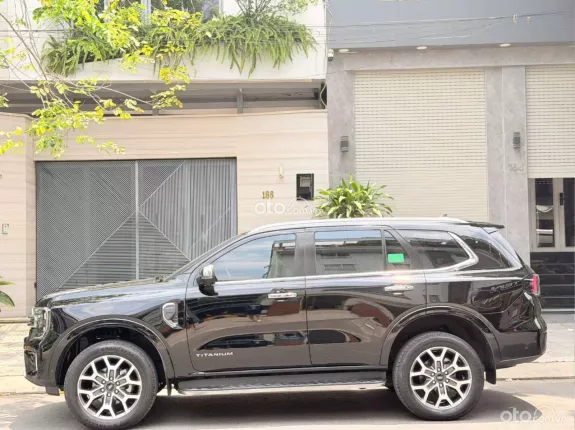 Ford Everest Titanium 2.0L AT 4WD 2024 - XE 7 CHỖ GẦM CAO _CHÍNH HÃNG_UY TÍN _BẢO HÀNH 1 NĂM