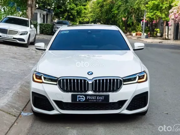 BMW 530i M Sport 2022 - Xe sang trọng nhập khẩu từ Đức