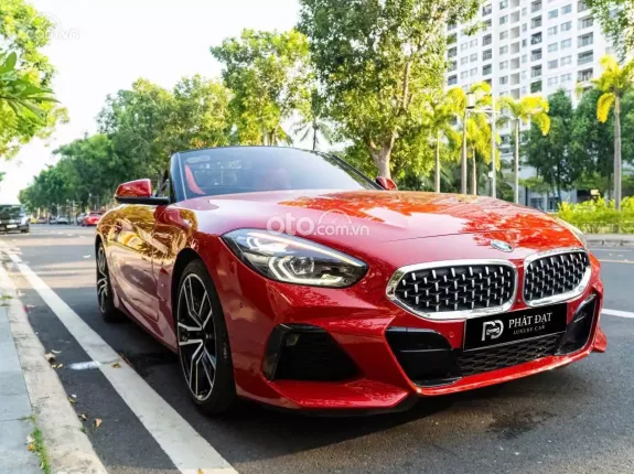 BMW Z4 sDrive30i 2021 - Convertible sang trọng với nội thất đỏ nổi bật