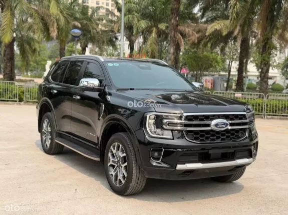 Ford Everest Titanium 2.0 AT 4x2 2024 - Tư nhân 1 chủ