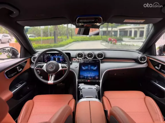 Mercedes-Benz C200 Avantgarde 2023 - Xe siêu lướt 8000km, giá tốt giao ngay
